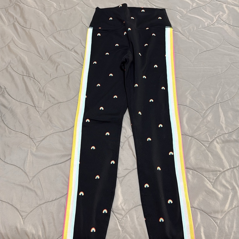 Spiritual Gangster leggings small